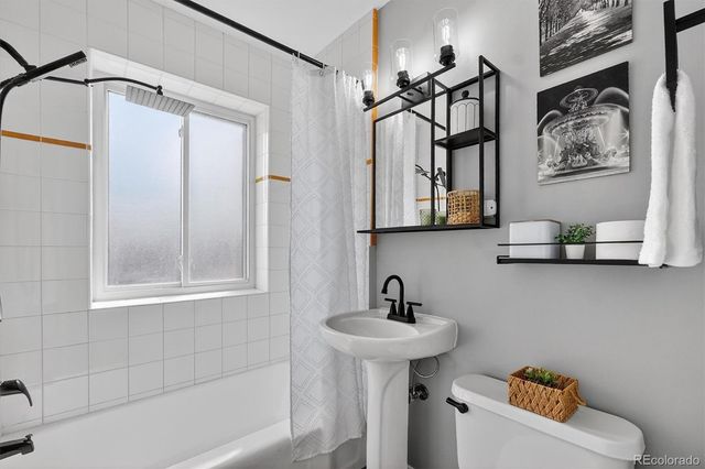 1101 Bellaire Street 307, Denver, CO 80220