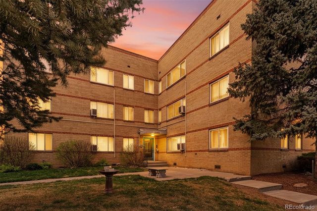 1101 Bellaire Street 307, Denver, CO 80220