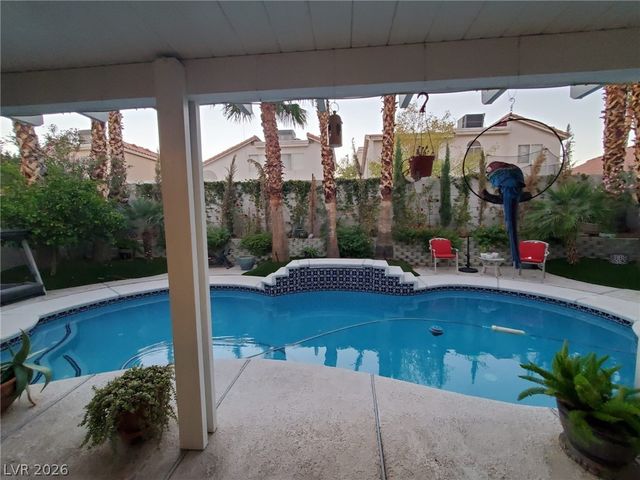 3709 Silver Brook Street, Las Vegas, NV 89129