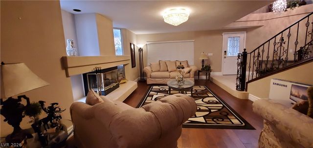 3709 Silver Brook Street, Las Vegas, NV 89129