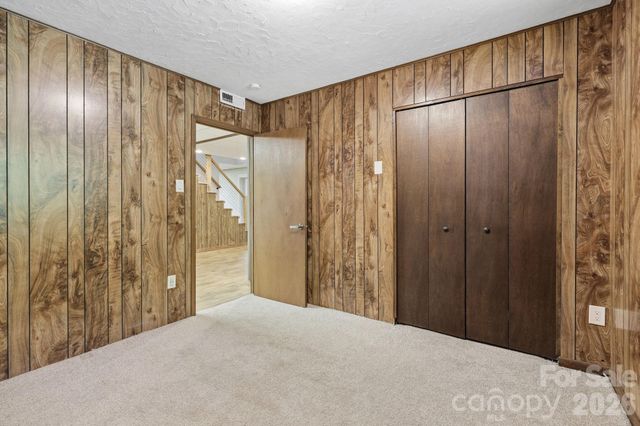 182 Saw Branch Road, Candler, NC 28715