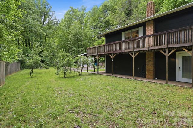 182 Saw Branch Road, Candler, NC 28715