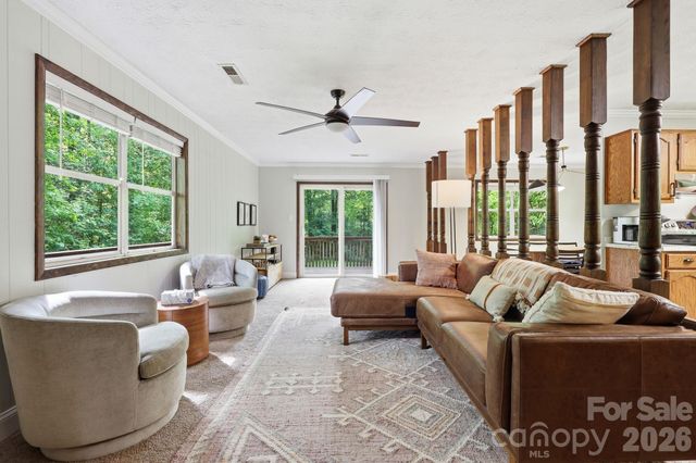 182 Saw Branch Road, Candler, NC 28715