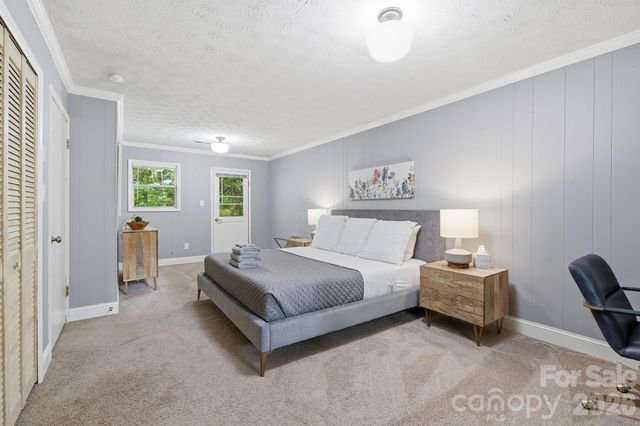 182 Saw Branch Road, Candler, NC 28715