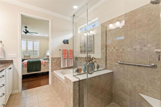 556 ZAMORA WAY, Davenport, FL 33837