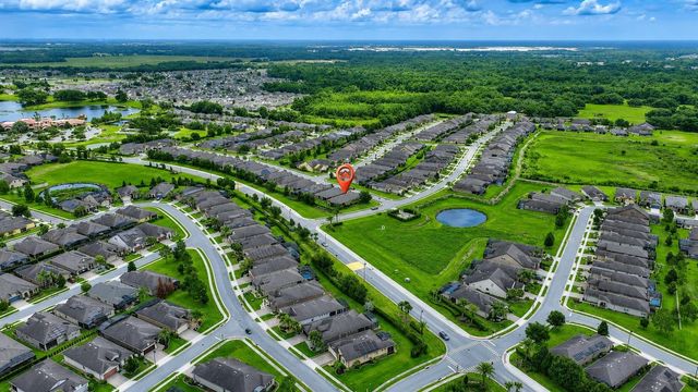 556 ZAMORA WAY, Davenport, FL 33837