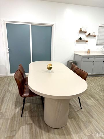 9618 Maple Terrace Lane, Shafter, CA 93263