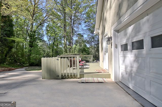 40 Bent Pine Point, Newnan, GA 30265
