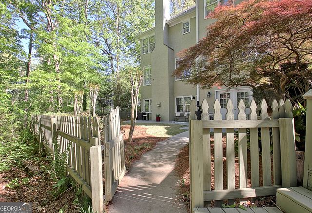 40 Bent Pine Point, Newnan, GA 30265