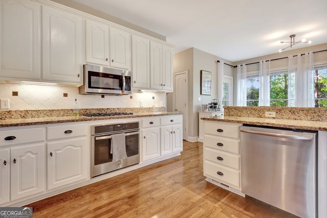 40 Bent Pine Point, Newnan, GA 30265