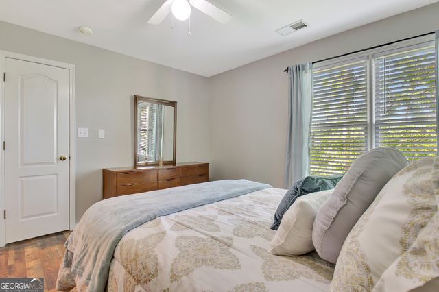 40 Bent Pine Point, Newnan, GA 30265