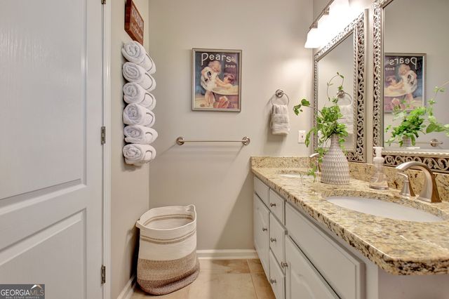 40 Bent Pine Point, Newnan, GA 30265