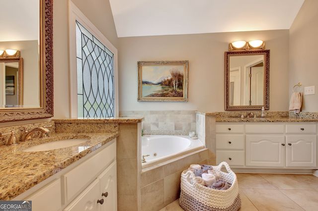40 Bent Pine Point, Newnan, GA 30265