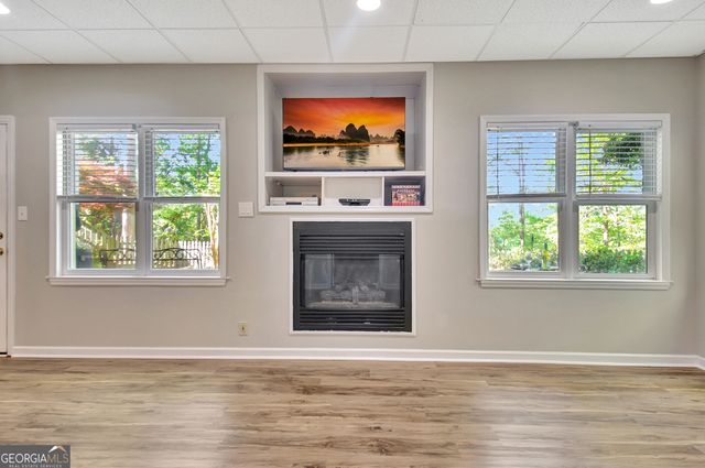 40 Bent Pine Point, Newnan, GA 30265