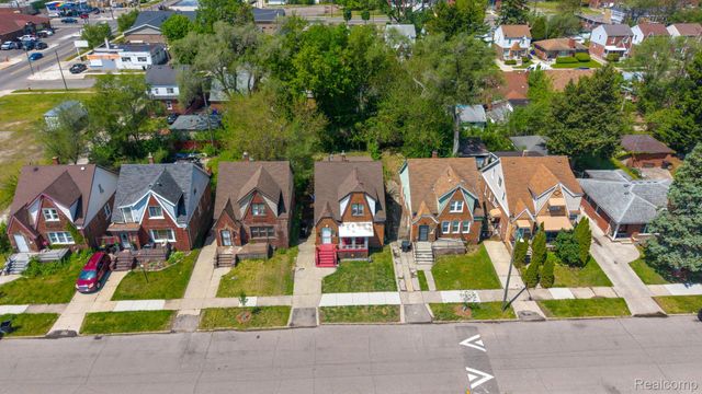 16147 Snowden Street, Detroit, MI 48235