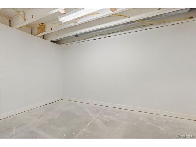 26873 E Archer Ave, Aurora, CO 80018