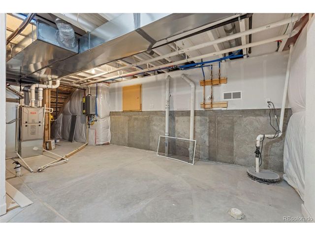 26873 E Archer Ave, Aurora, CO 80018