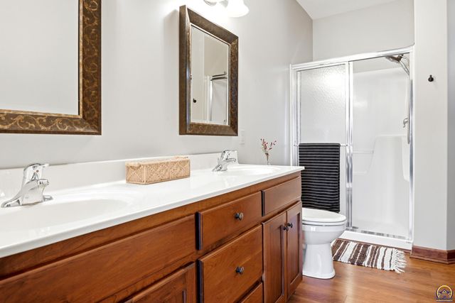 3310 SW 44th Ter, Topeka, KS 66610