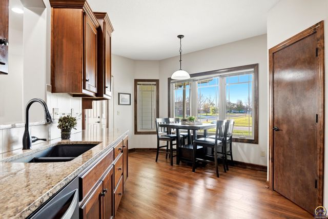 3310 SW 44th Ter, Topeka, KS 66610