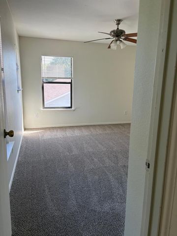 5316 Bahan DR, Del Valle, TX 78617