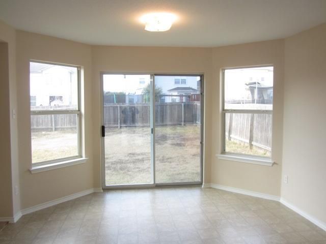 5316 Bahan DR, Del Valle, TX 78617