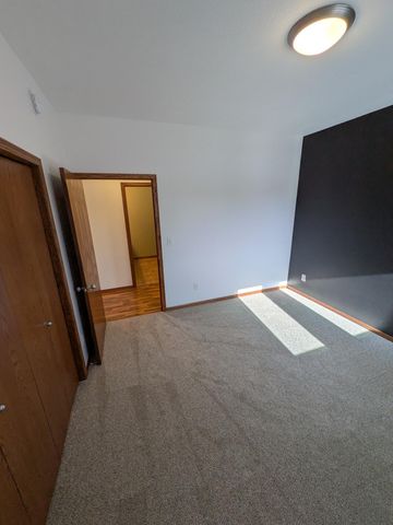 4797 Clock Tower Lane S, Fargo, ND 58104