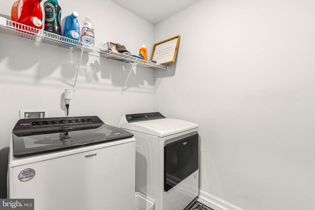 18049 JACKSON DR, Bowling Green, VA 22427