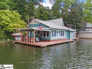 1200 E Lakeshore Drive, Landrum, SC 29356