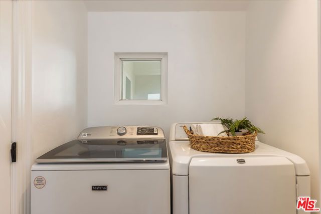 802 Lees Avenue, Long Beach, CA 90815