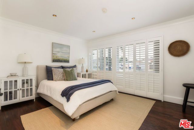 802 Lees Avenue, Long Beach, CA 90815