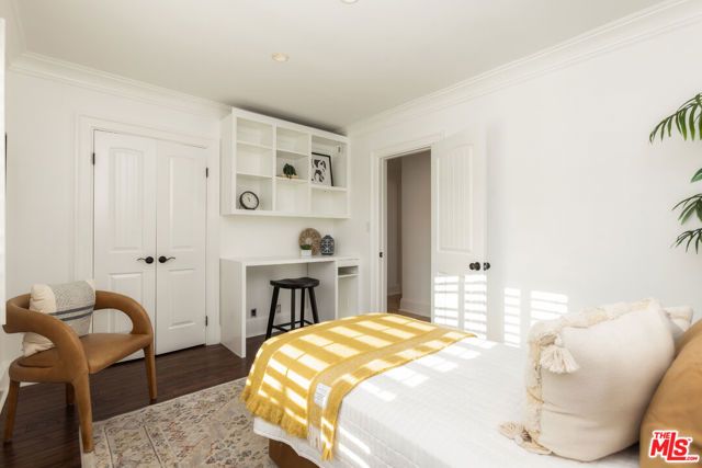 802 Lees Avenue, Long Beach, CA 90815