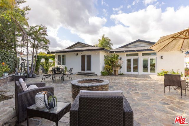 802 Lees Avenue, Long Beach, CA 90815