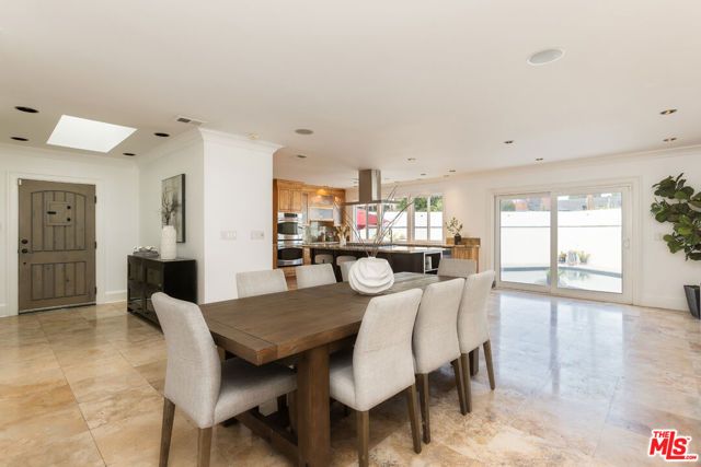 802 Lees Avenue, Long Beach, CA 90815