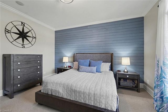 2001 Anchoridge Avenue, High Point, NC 27265