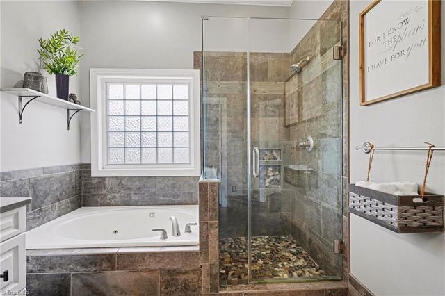 2001 Anchoridge Avenue, High Point, NC 27265