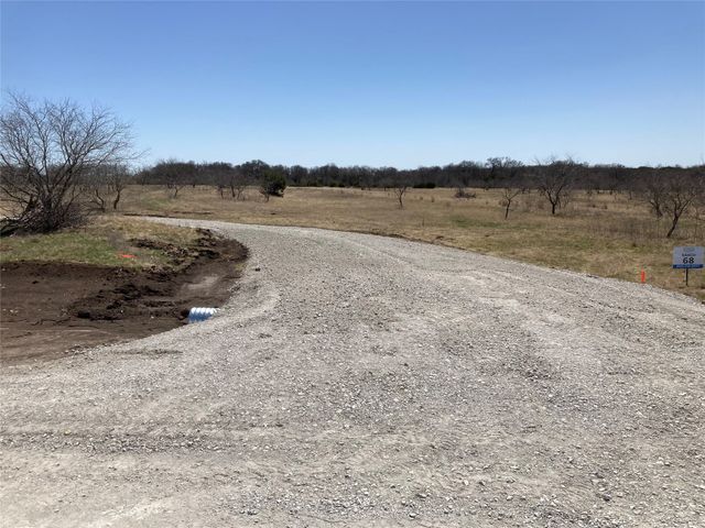 412 Private Road 190, Blum, TX 76627
