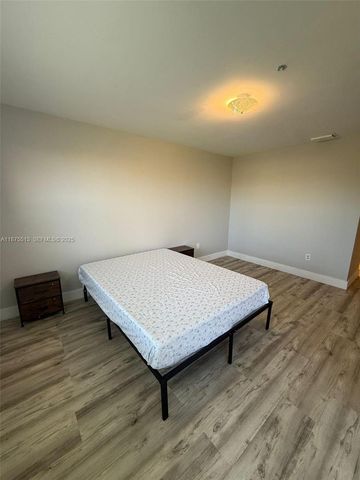 5147 Europa Drive N, Boynton Beach, FL 33437