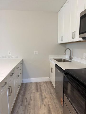 5147 Europa Drive N, Boynton Beach, FL 33437