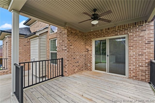 1009 Equine Avenue, Sellersburg, IN 47172