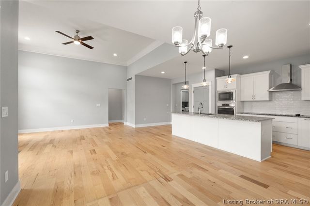 1009 Equine Avenue, Sellersburg, IN 47172