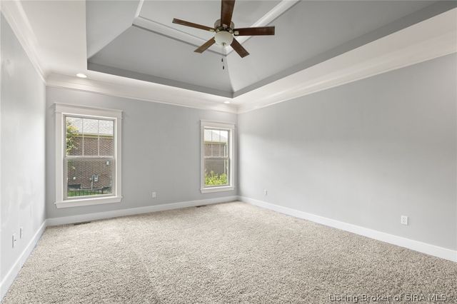 1009 Equine Avenue, Sellersburg, IN 47172