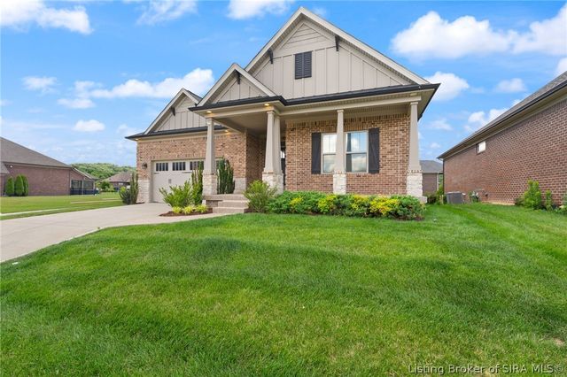 1009 Equine Avenue, Sellersburg, IN 47172