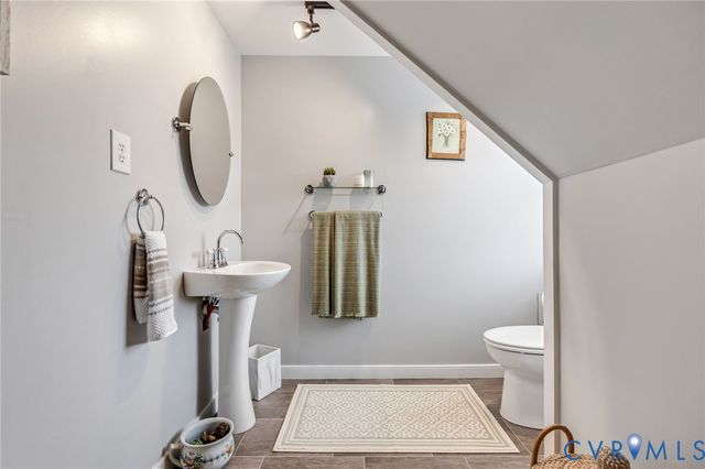 61 Mohawk Rd, Buckingham, VA 23921