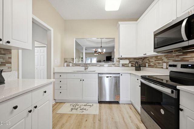 2120 Castle Pines Drive, Raleigh, NC 27604
