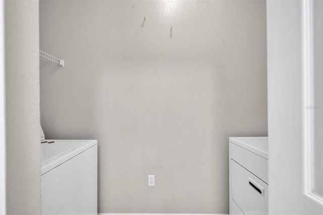 200 SOUTHERN PECAN CIRCLE 206, Winter Garden, FL 34787