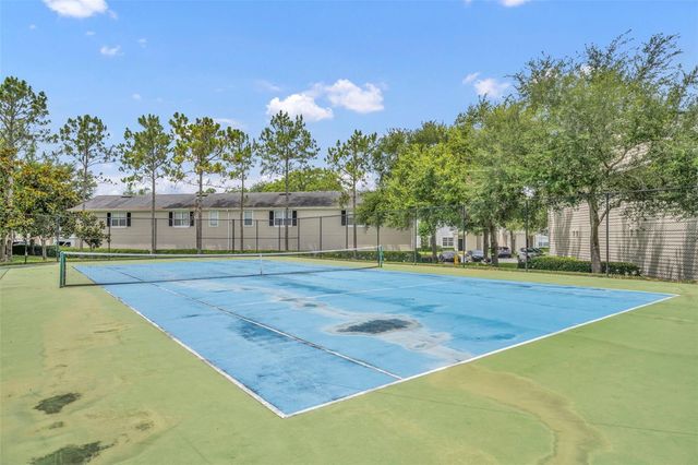 200 SOUTHERN PECAN CIRCLE 206, Winter Garden, FL 34787