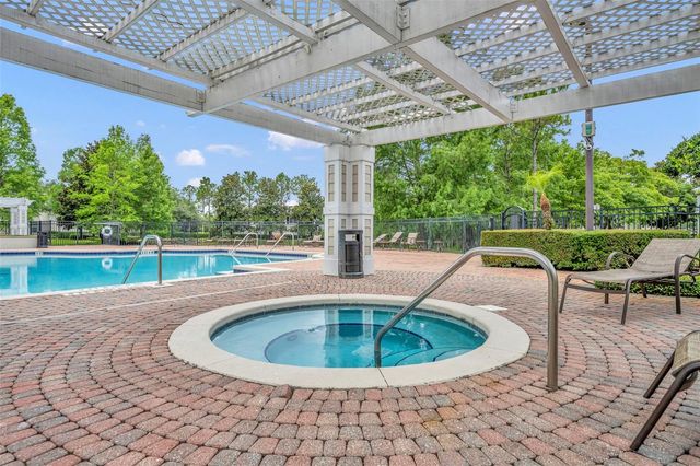 200 SOUTHERN PECAN CIRCLE 206, Winter Garden, FL 34787
