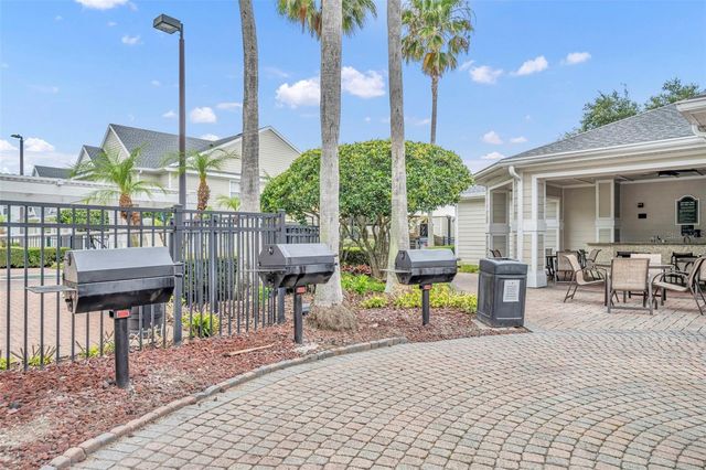 200 SOUTHERN PECAN CIRCLE 206, Winter Garden, FL 34787