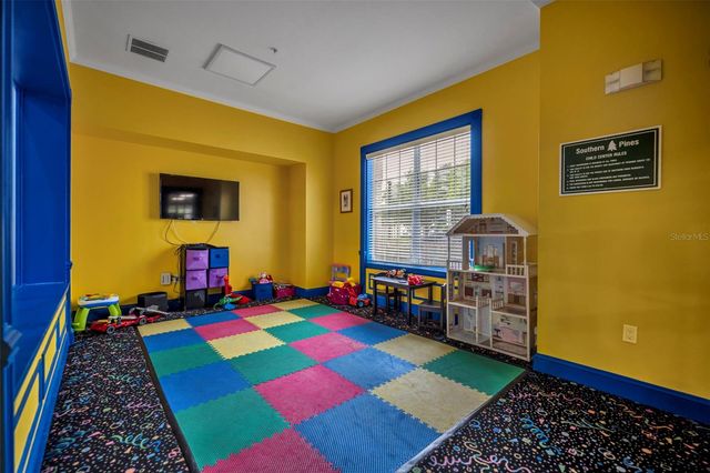 200 SOUTHERN PECAN CIRCLE 206, Winter Garden, FL 34787