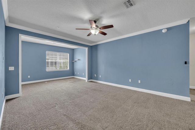 200 SOUTHERN PECAN CIRCLE 206, Winter Garden, FL 34787